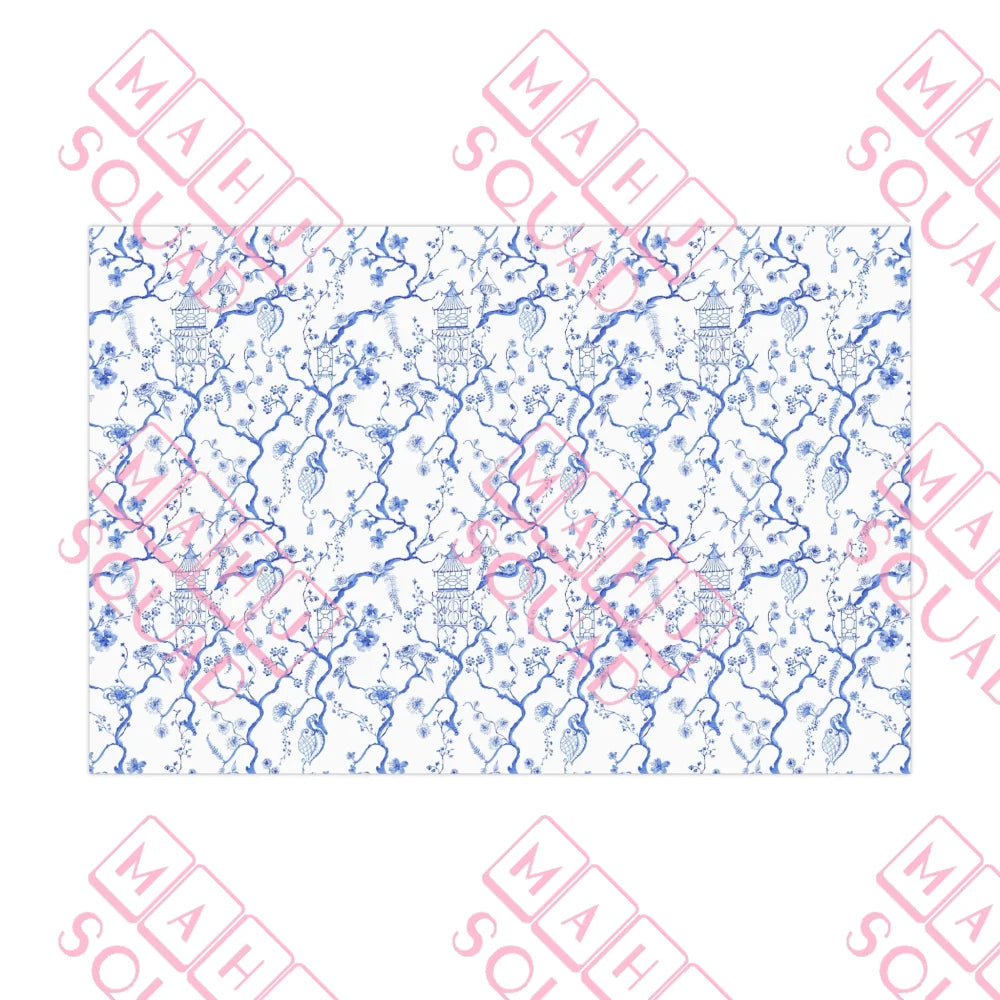 Chinoiserie blue and white wrapping paper - Gift Wrapping